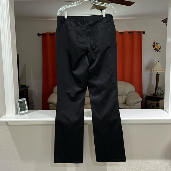 Simply Vera Vera Wang Women’s Satan Five Pocket Style Black Pants Size 8 - Picture 2 of 5